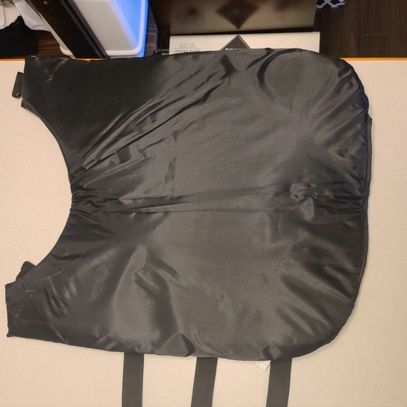 LG Dog Life Jacket - Picture 2 of 4